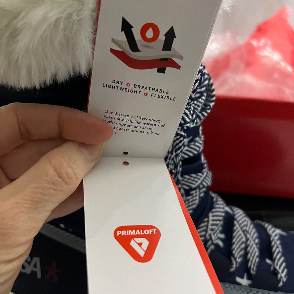 Spyder Altitude Women's USA Indigo Print snow boots, size 11.  NWT - Picture 7 of 7